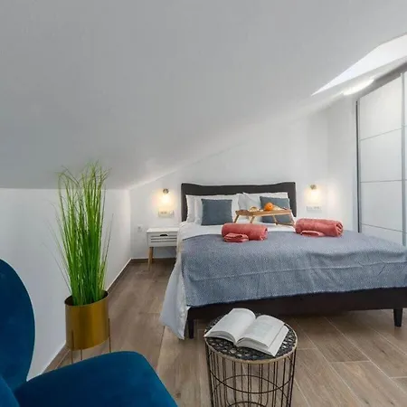 Premium Radovan Tatil Evi