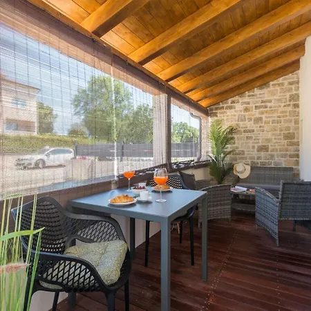 Premium Radovan Holiday home *